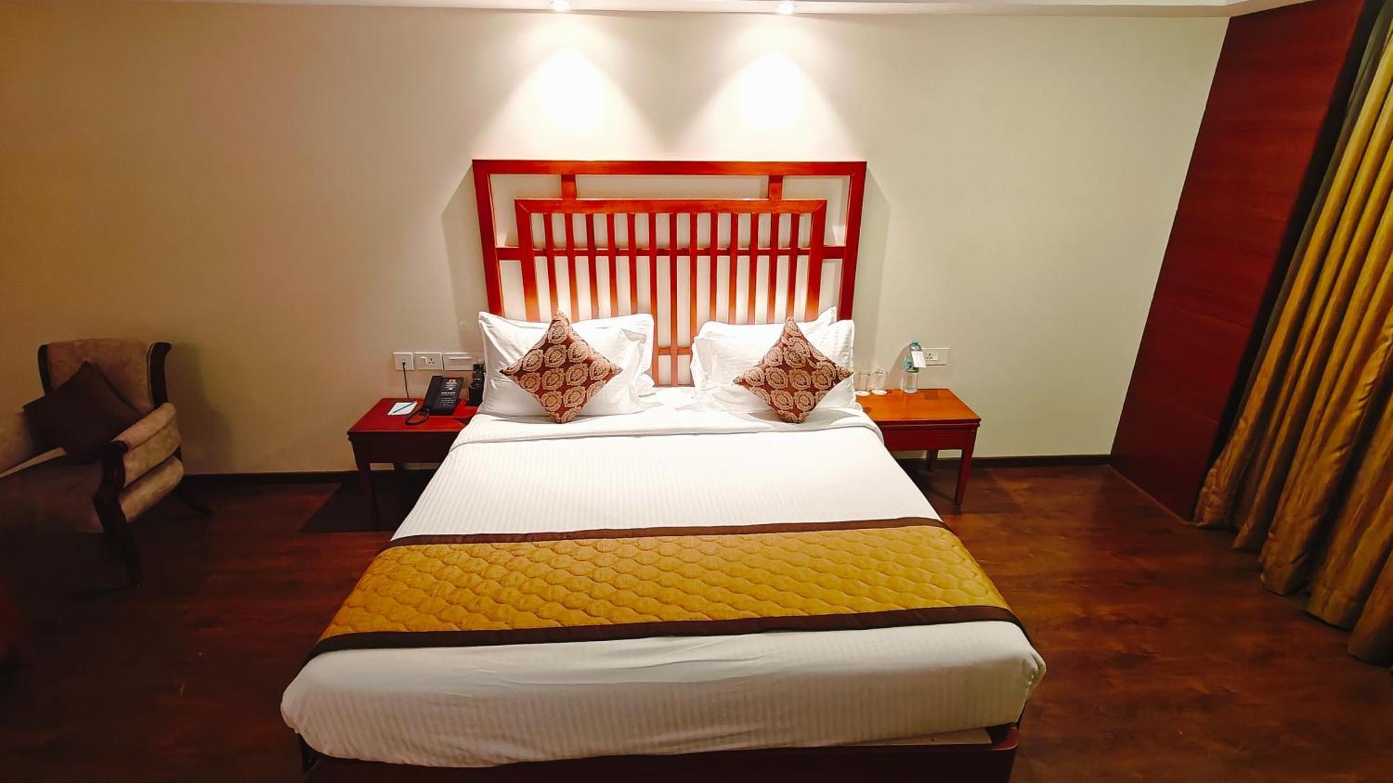 Mm Legacy - A Bergamont Hotel, Kanchipuram Exterior photo