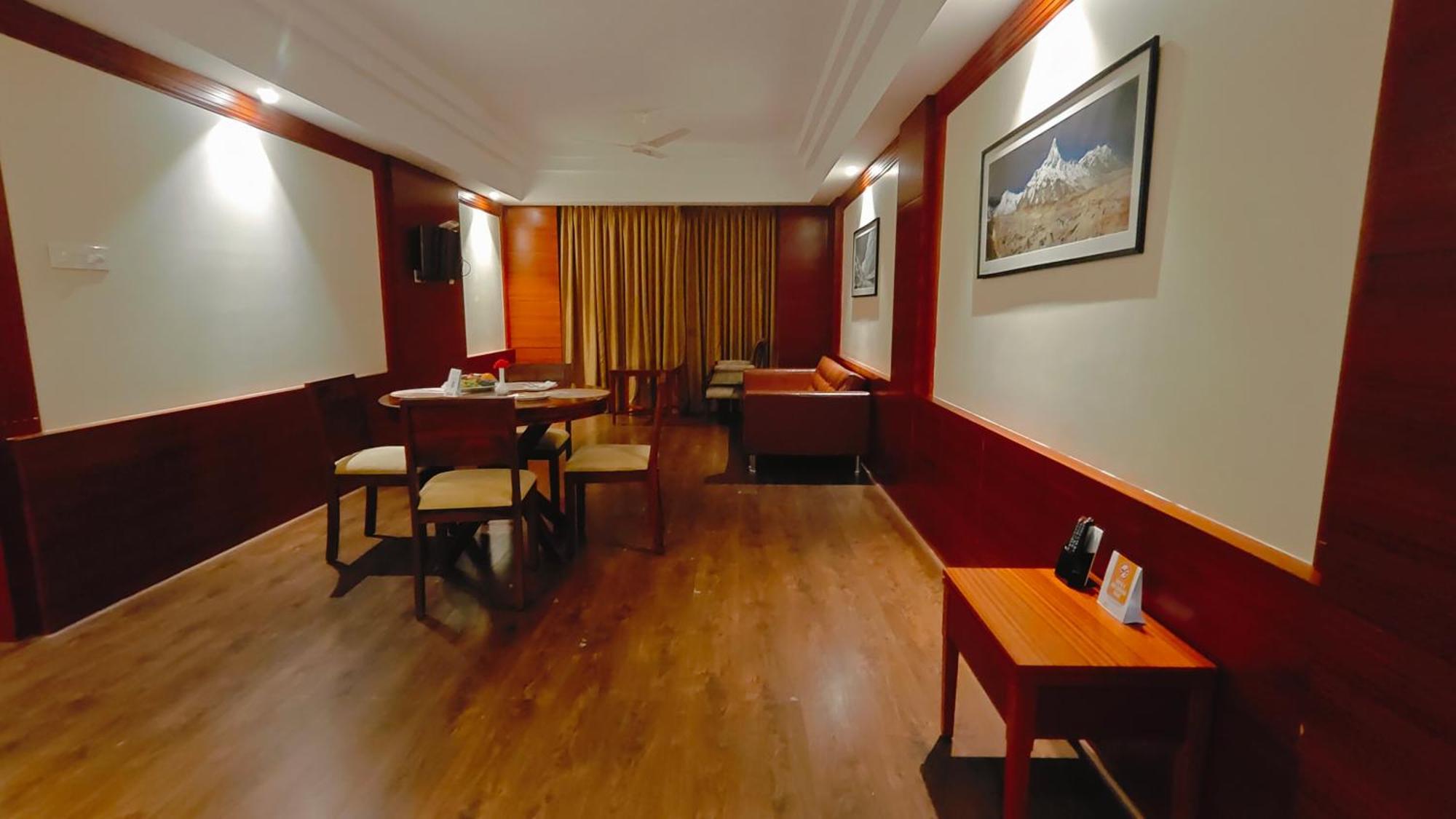 Mm Legacy - A Bergamont Hotel, Kanchipuram Exterior photo