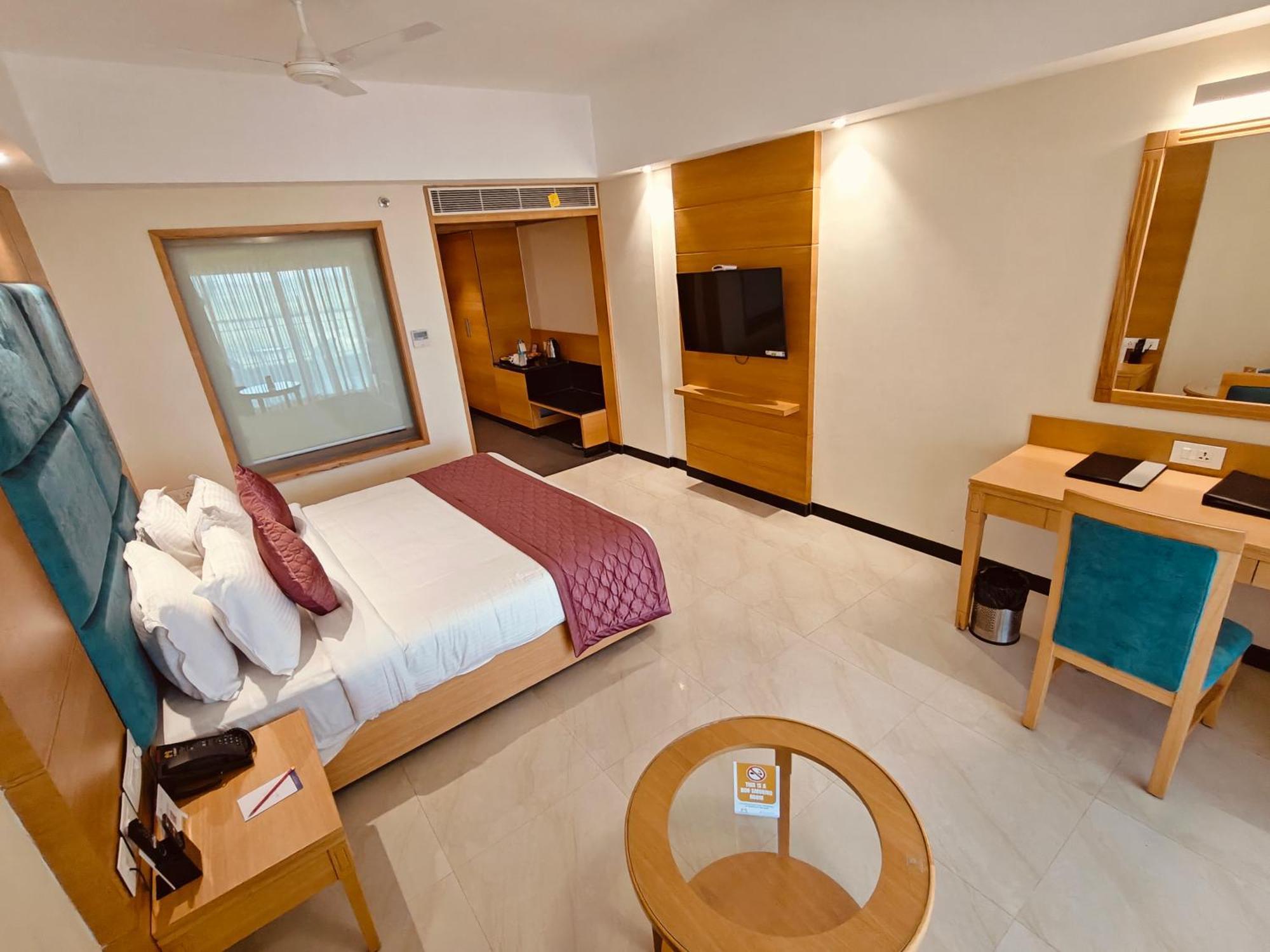 Mm Legacy - A Bergamont Hotel, Kanchipuram Exterior photo